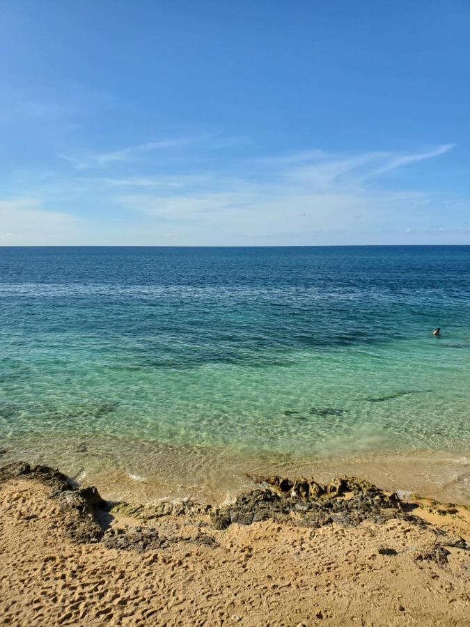 Evelin'S On The Beach Montego Bay Exterior photo